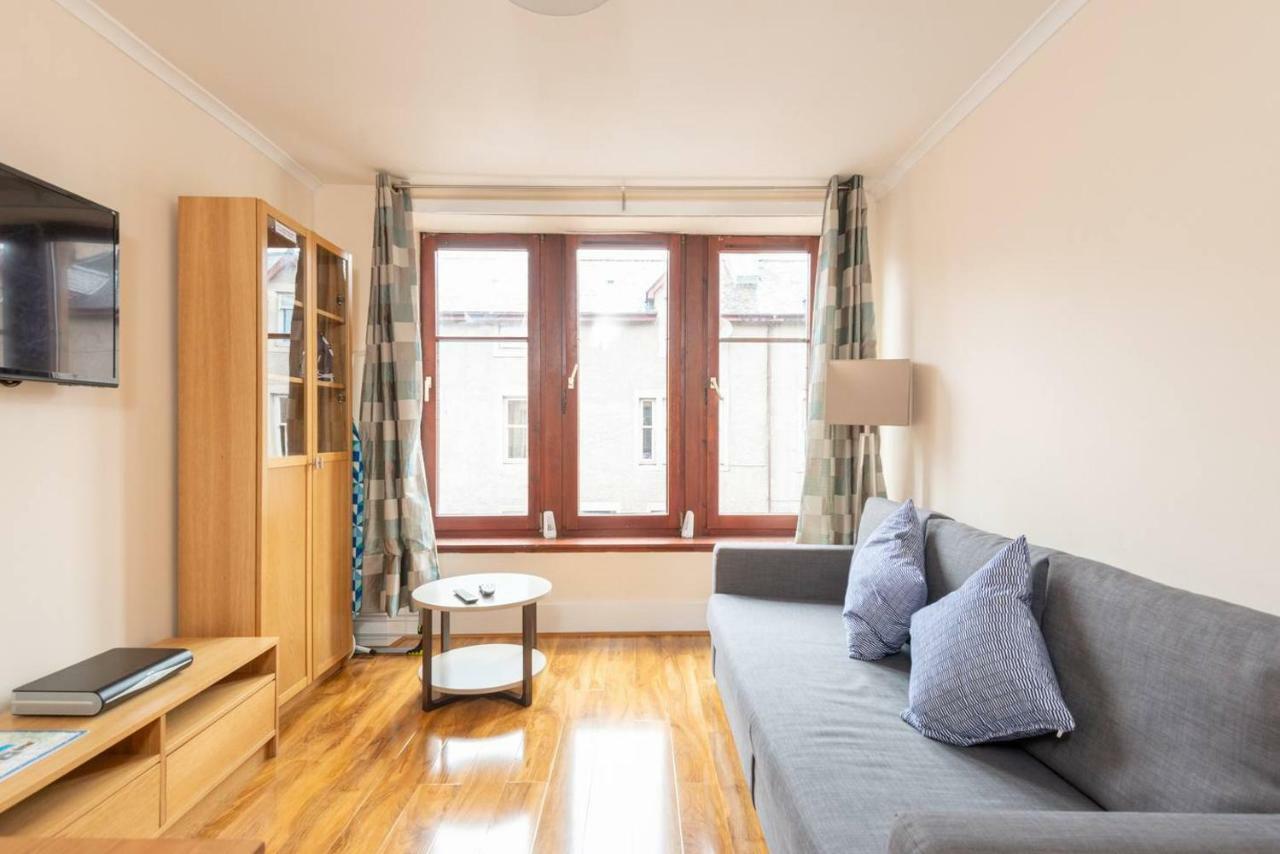 Ness Central Apartment - Greig Street Inverness Bagian luar foto